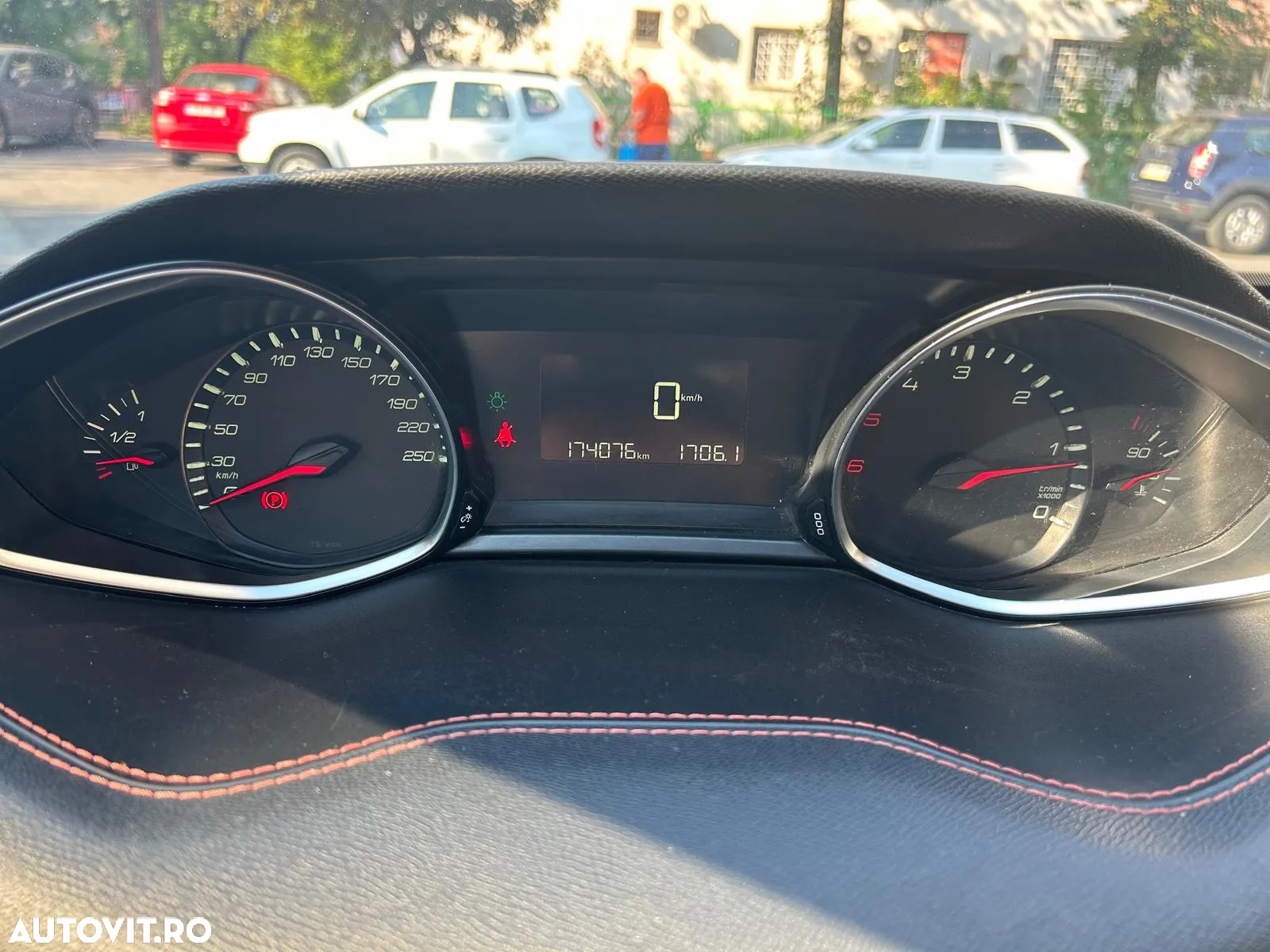 Peugeot 308 - 5