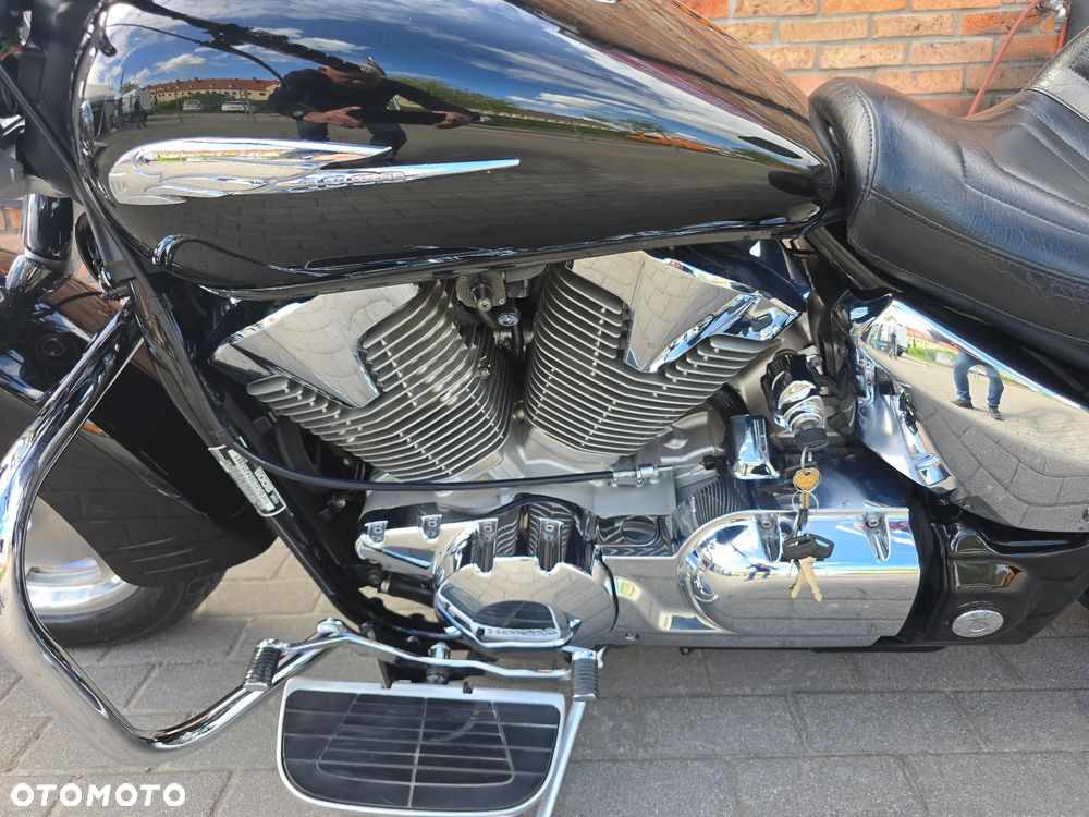 Honda VTX - 6