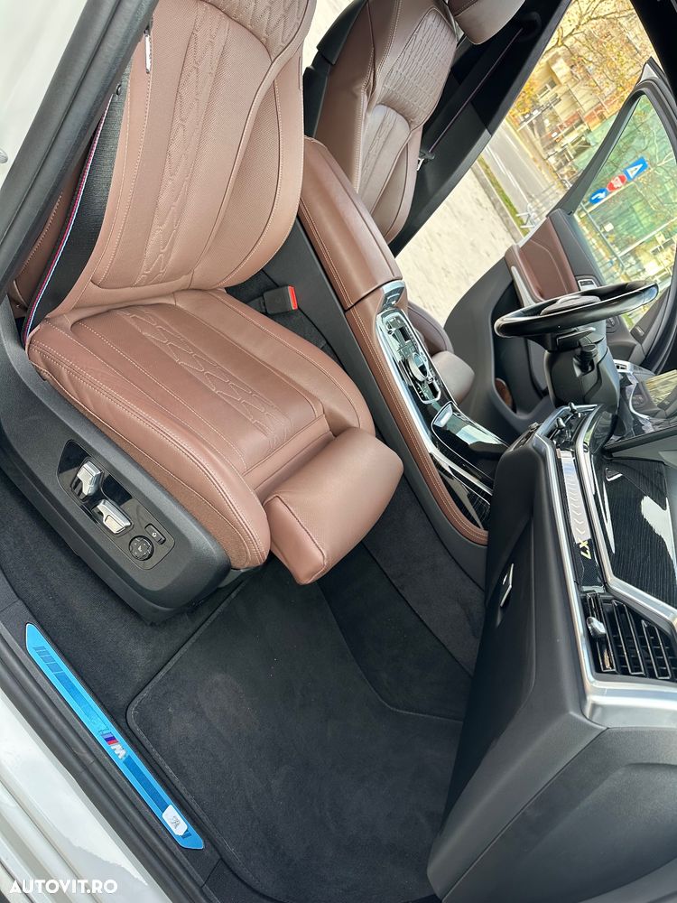 BMW X7 xDrive40d - 10