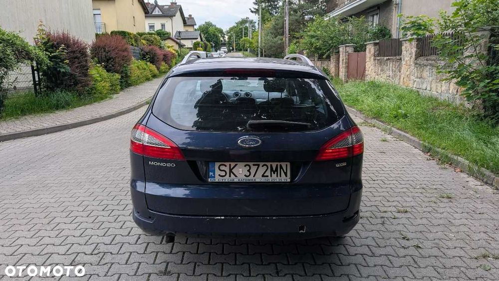 Ford Mondeo SW - 7