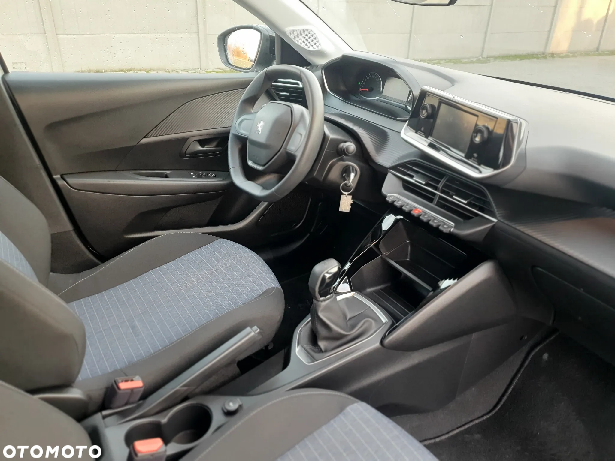Peugeot 208 1.2 PureTech Like S&S - 21