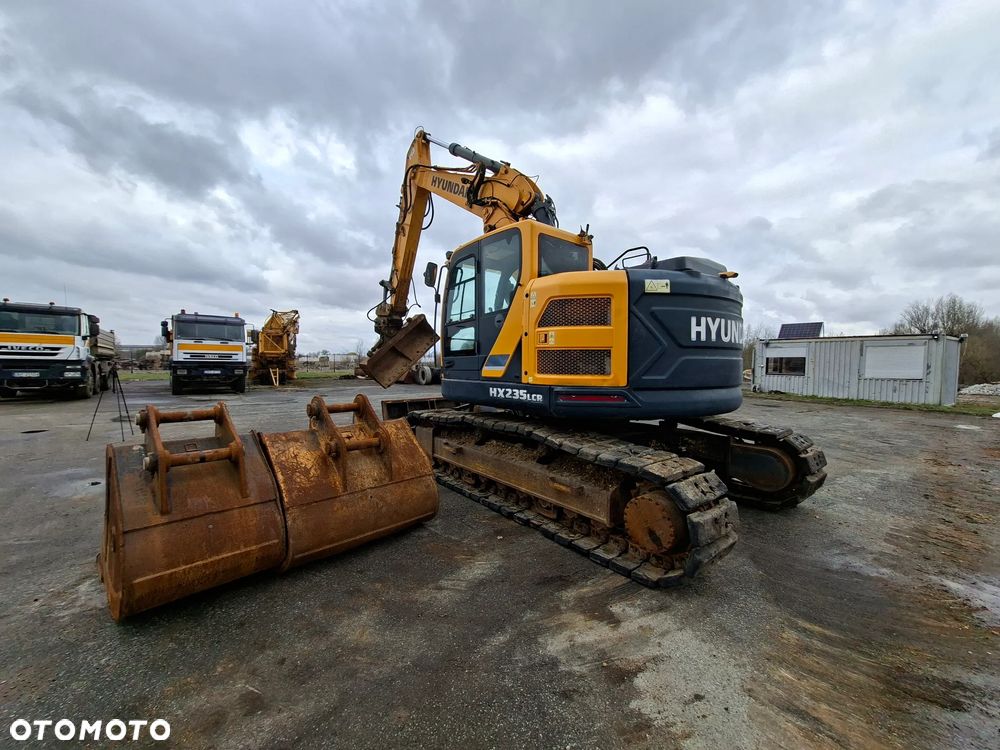 Hyundai HX235 LCR - 28