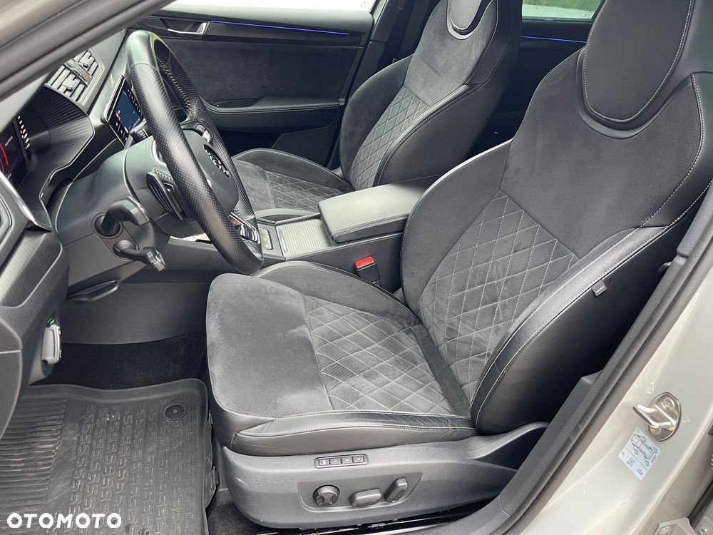 Skoda Superb 2.0 TSI Sportline DSG - 14