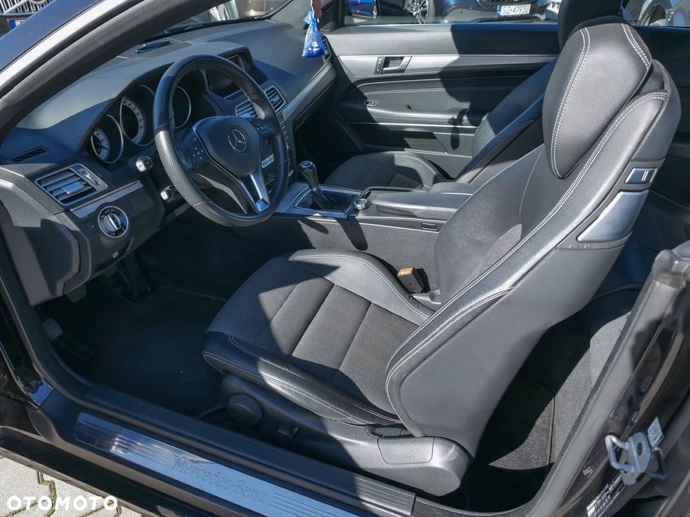 Mercedes-Benz Klasa E 200 Avantgarde - 19