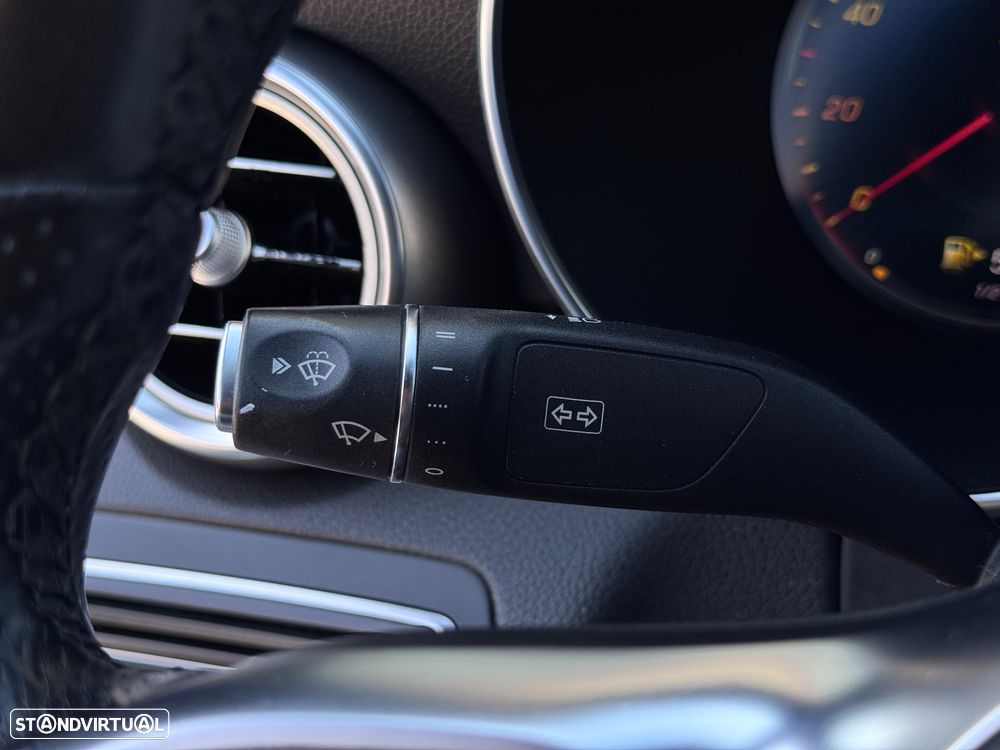 Mercedes-Benz C 180 d AMG Line - 22