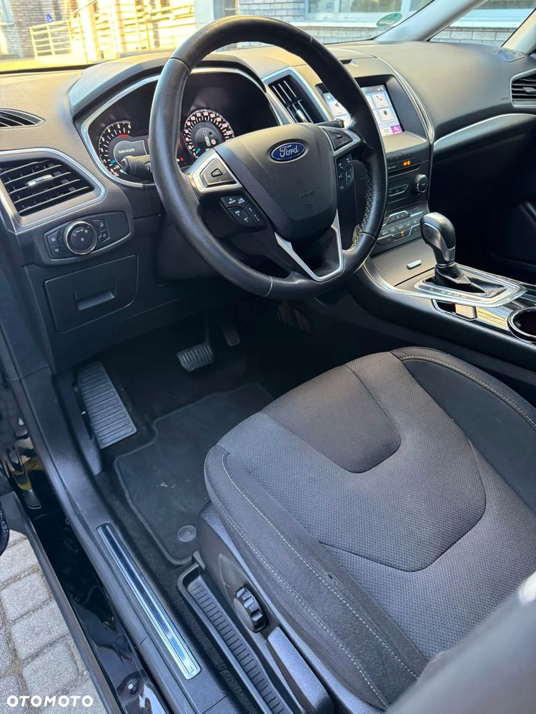 Ford S-Max 2.0 TDCi Titanium - 8