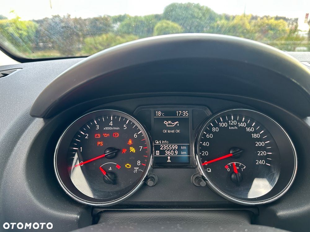 Nissan Qashqai 1.6 Acenta - 27
