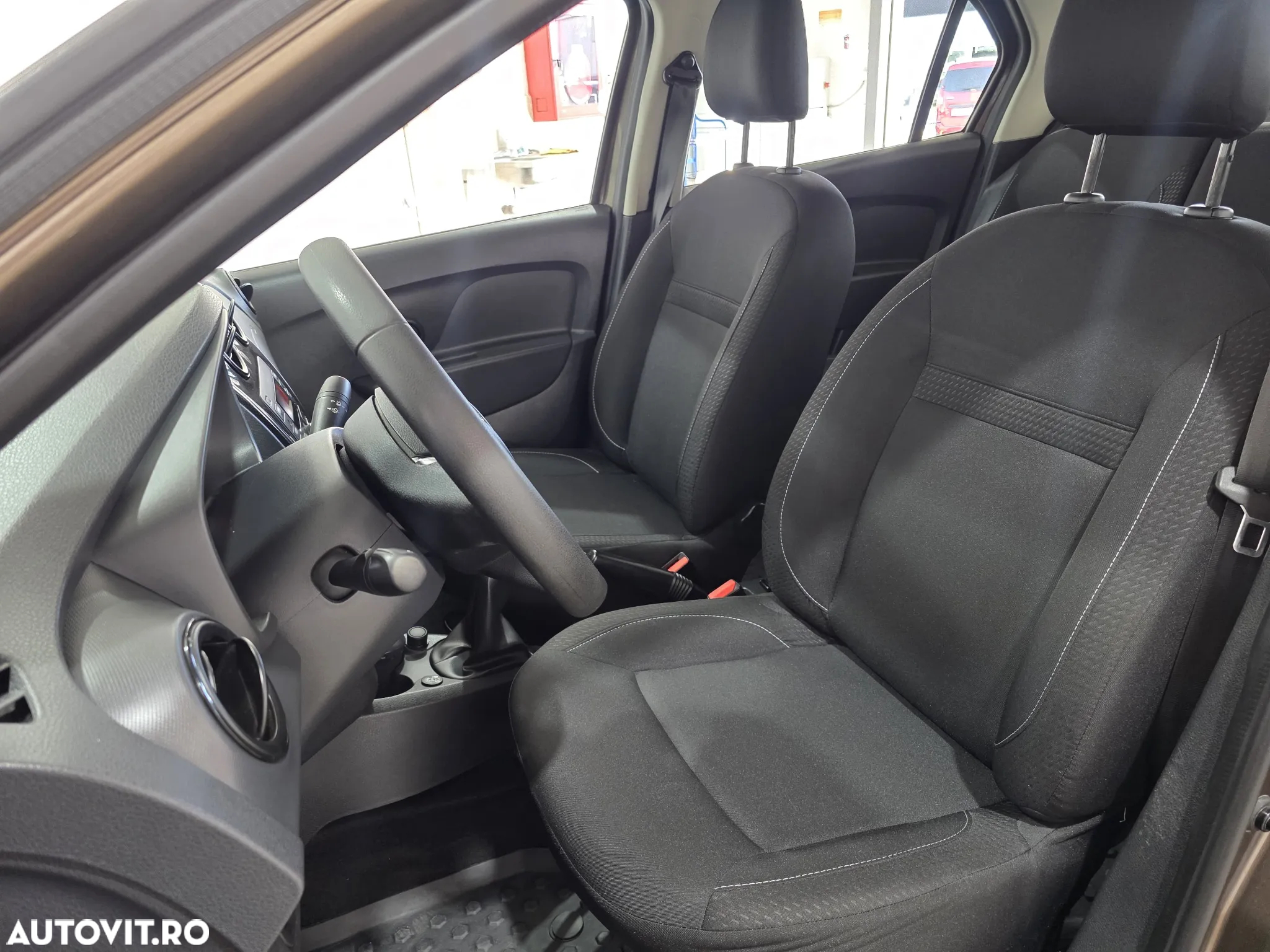 Dacia Logan - 4
