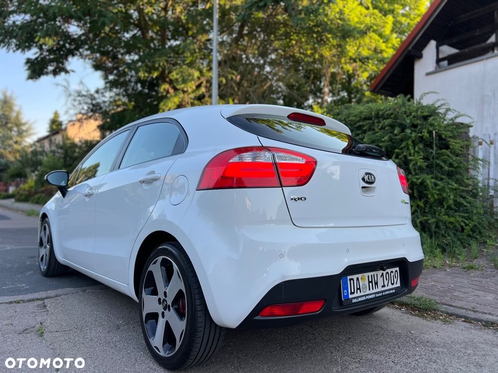 Kia Rio 1.4 ISG Dream-Team Edition - 12