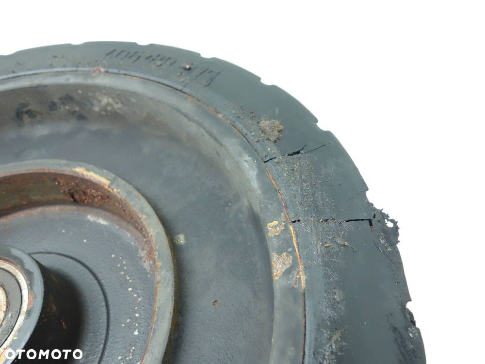 Zamiatarka Tennant M20 Koło Tylne 1059671 - 3