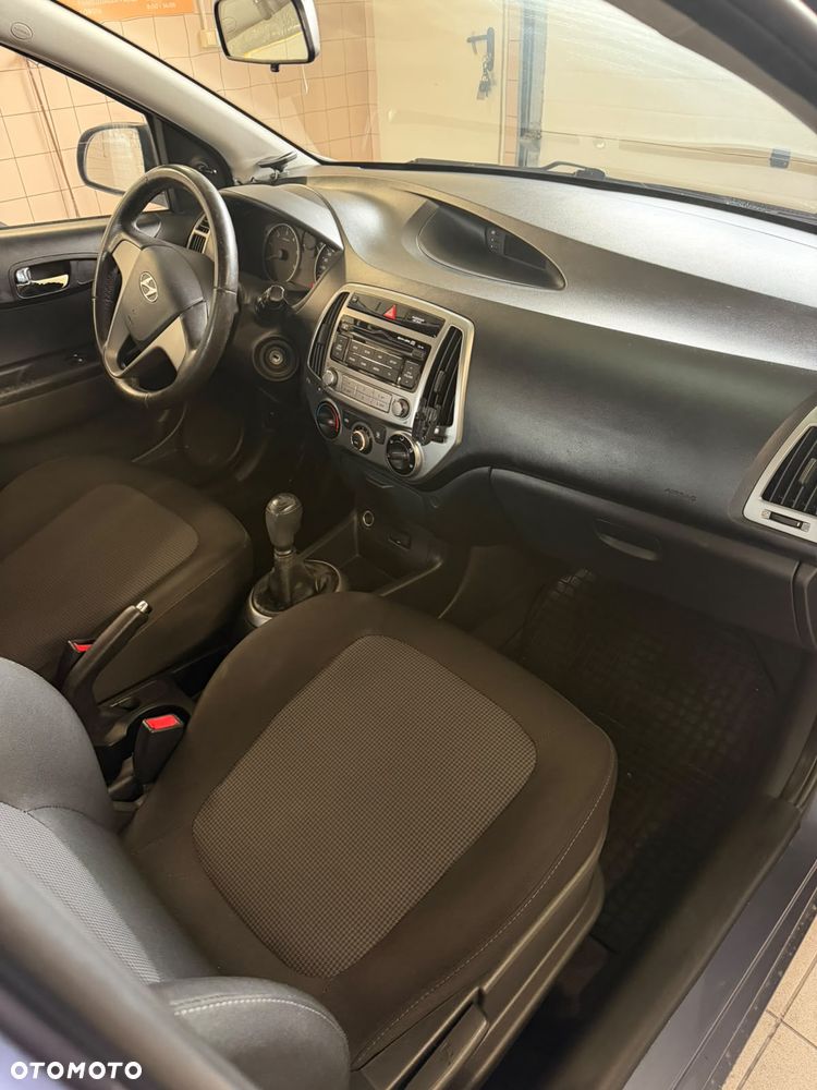 Hyundai i20 - 2