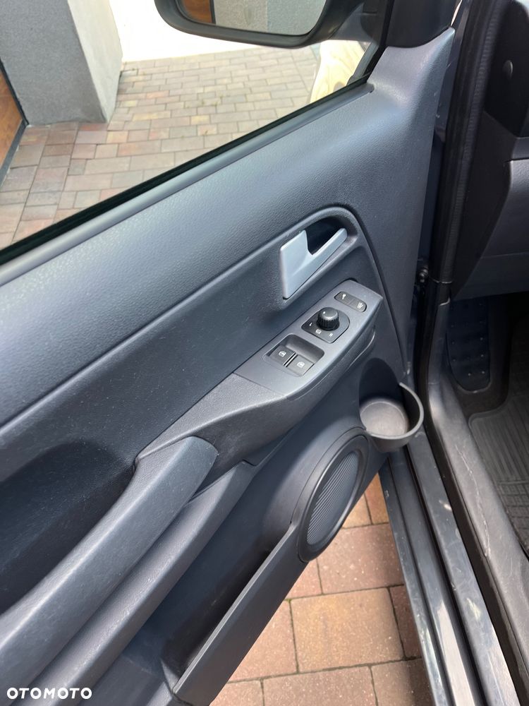 Volkswagen Fox 1.4 Style - 9