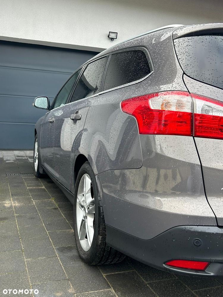 Ford Focus 1.6 EcoBoost Start-Stopp-System SYNC Edition - 3