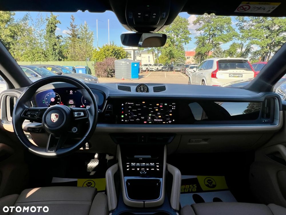 Porsche Cayenne - 18