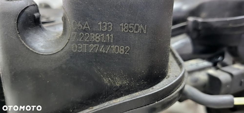 Kolektor ssący Skoda Vw Audi  2.0 - 2