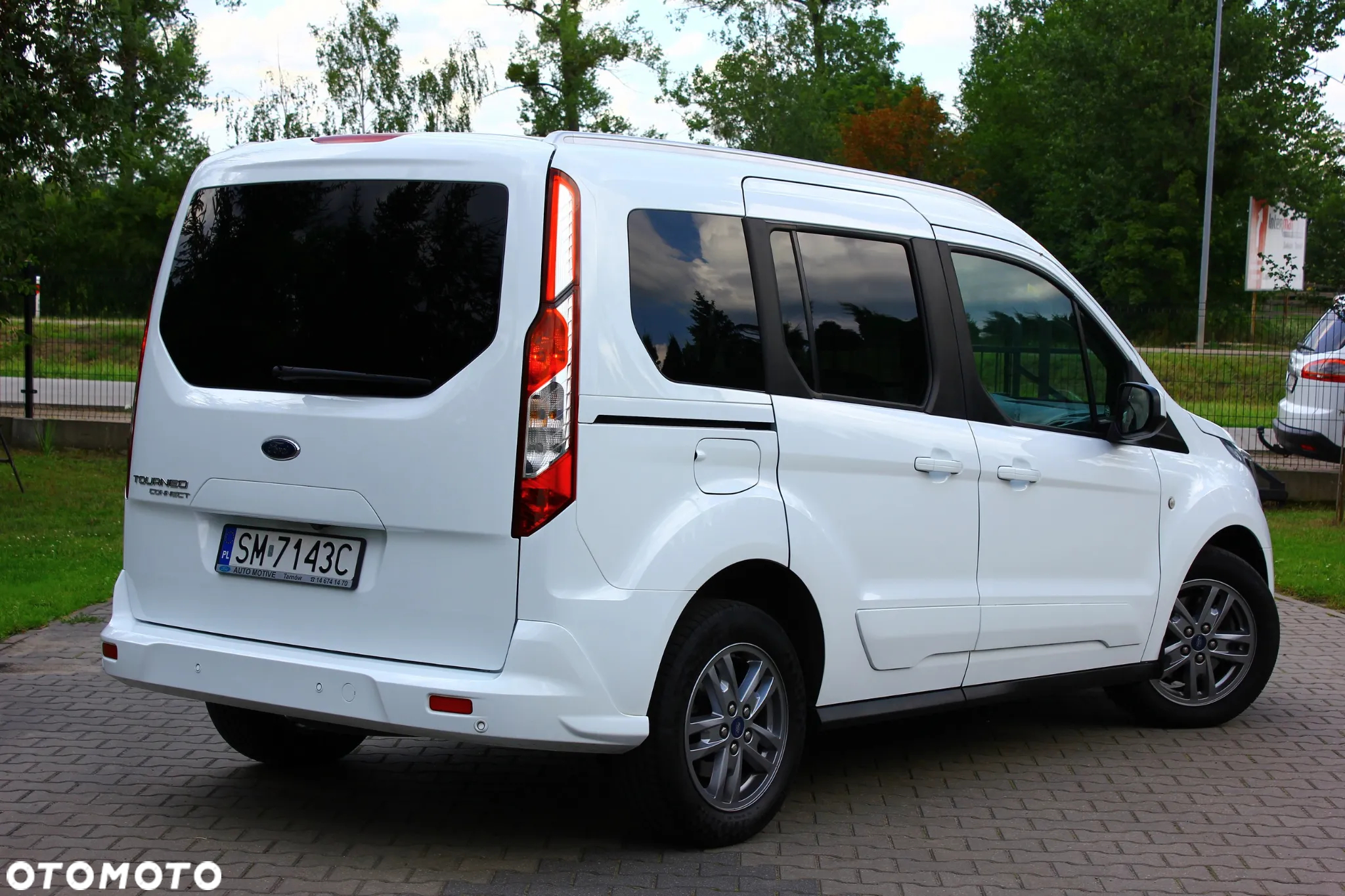 Ford Tourneo Connect 1.5 EcoBlue Titanium - 11