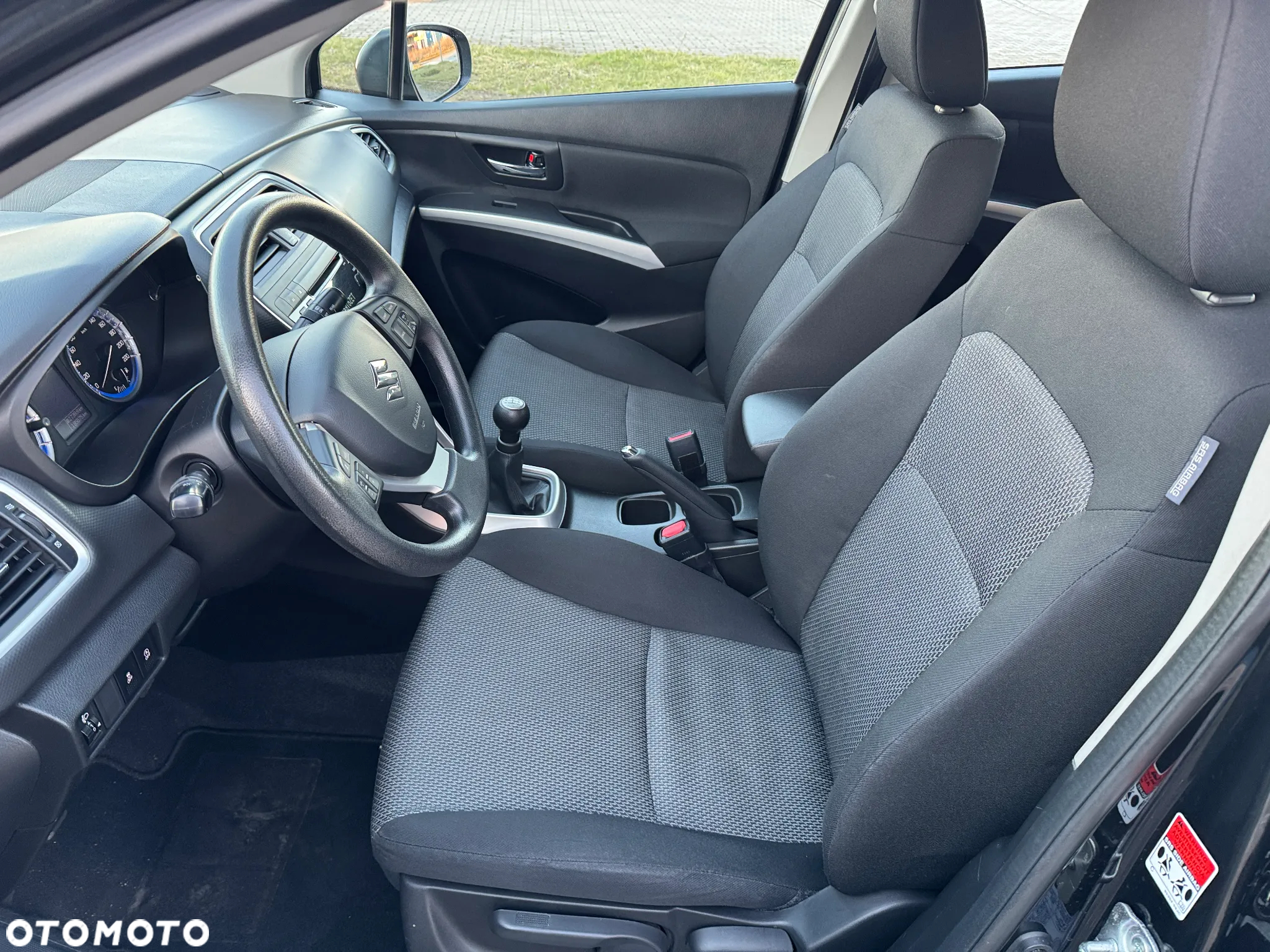 Suzuki SX4 S-Cross 1.6 Comfort - 8