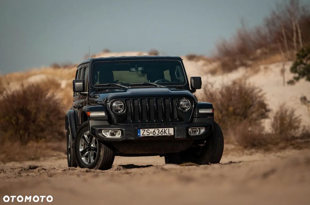 Jeep Wrangler Unlimited GME 2.0 Turbo Sahara - 15