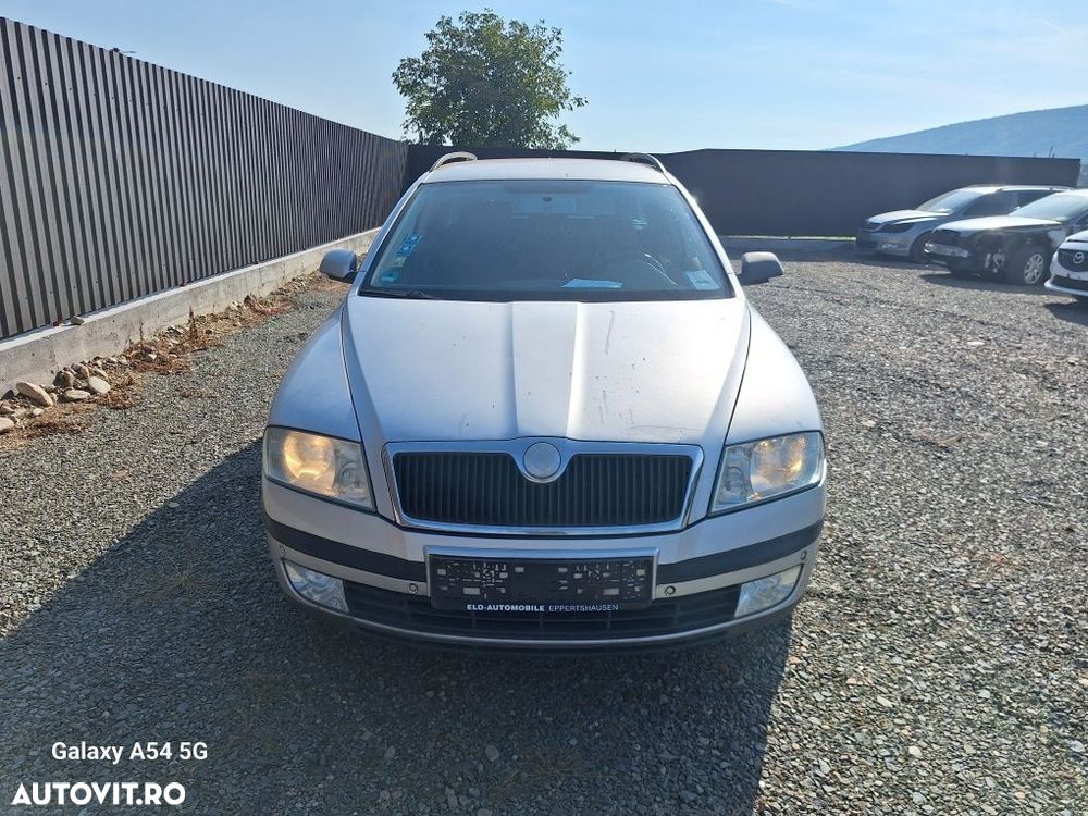 Dezmembrez Skoda Octavia 2 2.0 tdi BMM 4X4 cod culoare 9102 - 1