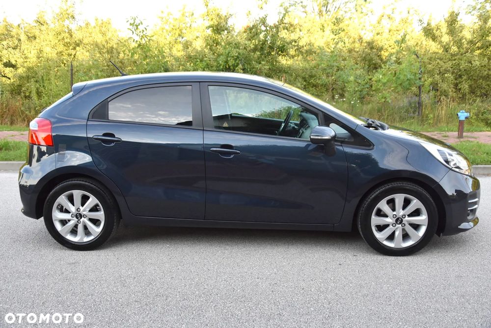 Kia Rio 1.2 ISG Dream-Team Edition - 12