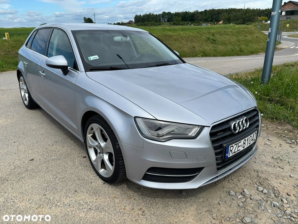 Audi A3 Sportback 1.8 TFSI Quattro Attraction S tronic - 1