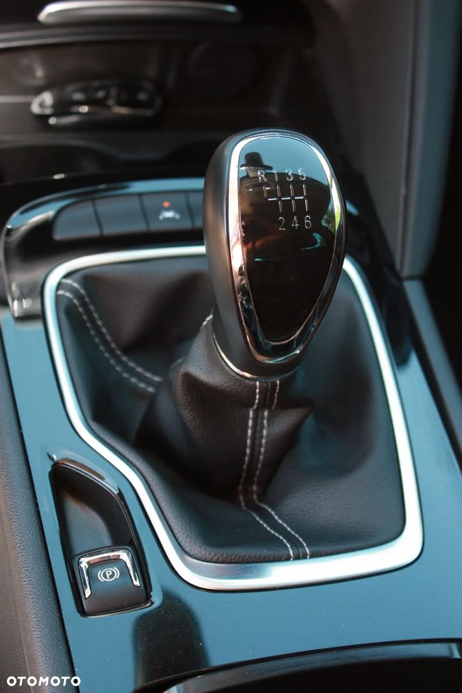 Opel Insignia 2.0 CDTI ecoFLEX Start/Stop Innovation - 20