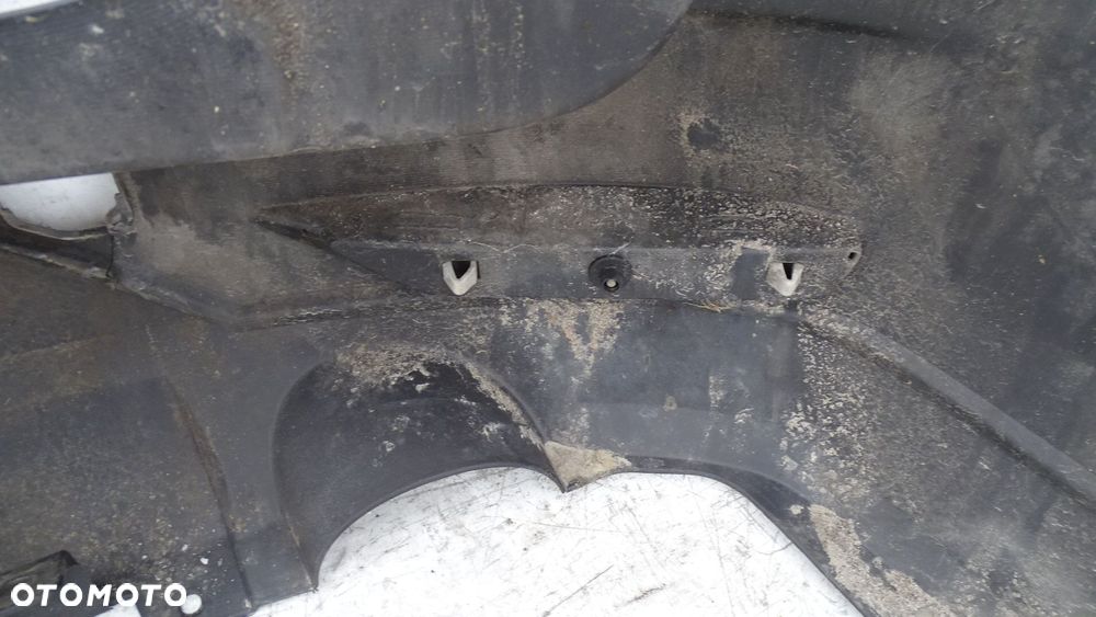 ZDERZAK TYŁ SUBARU FORESTER SH - 17