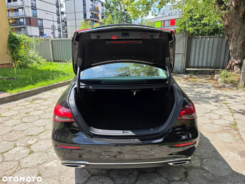 Mercedes-Benz Klasa E 220 d 4-Matic - 7