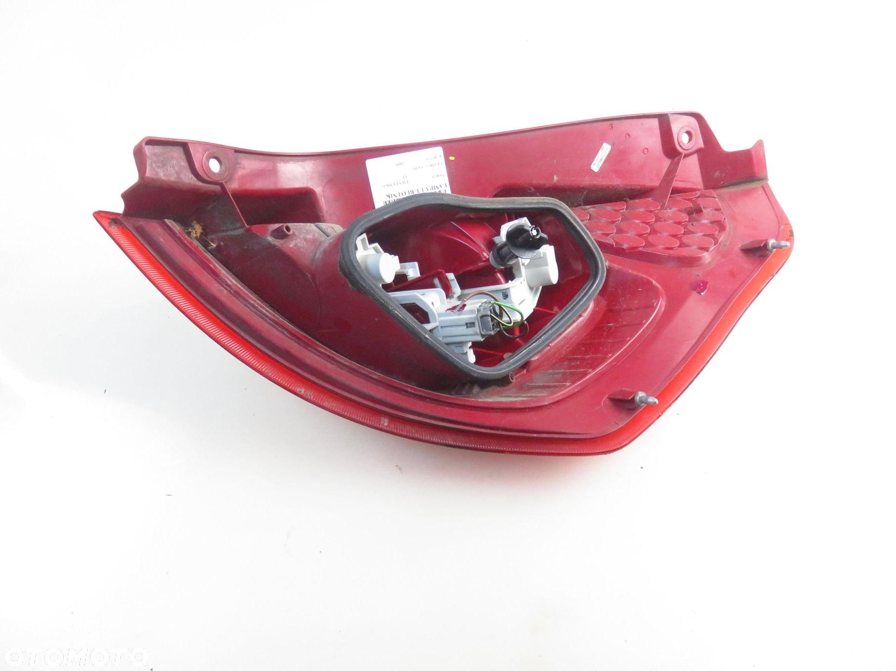 LAMPA LEWA TYLNA FORD FIESTA MK6 VI 8A6113405A - 7