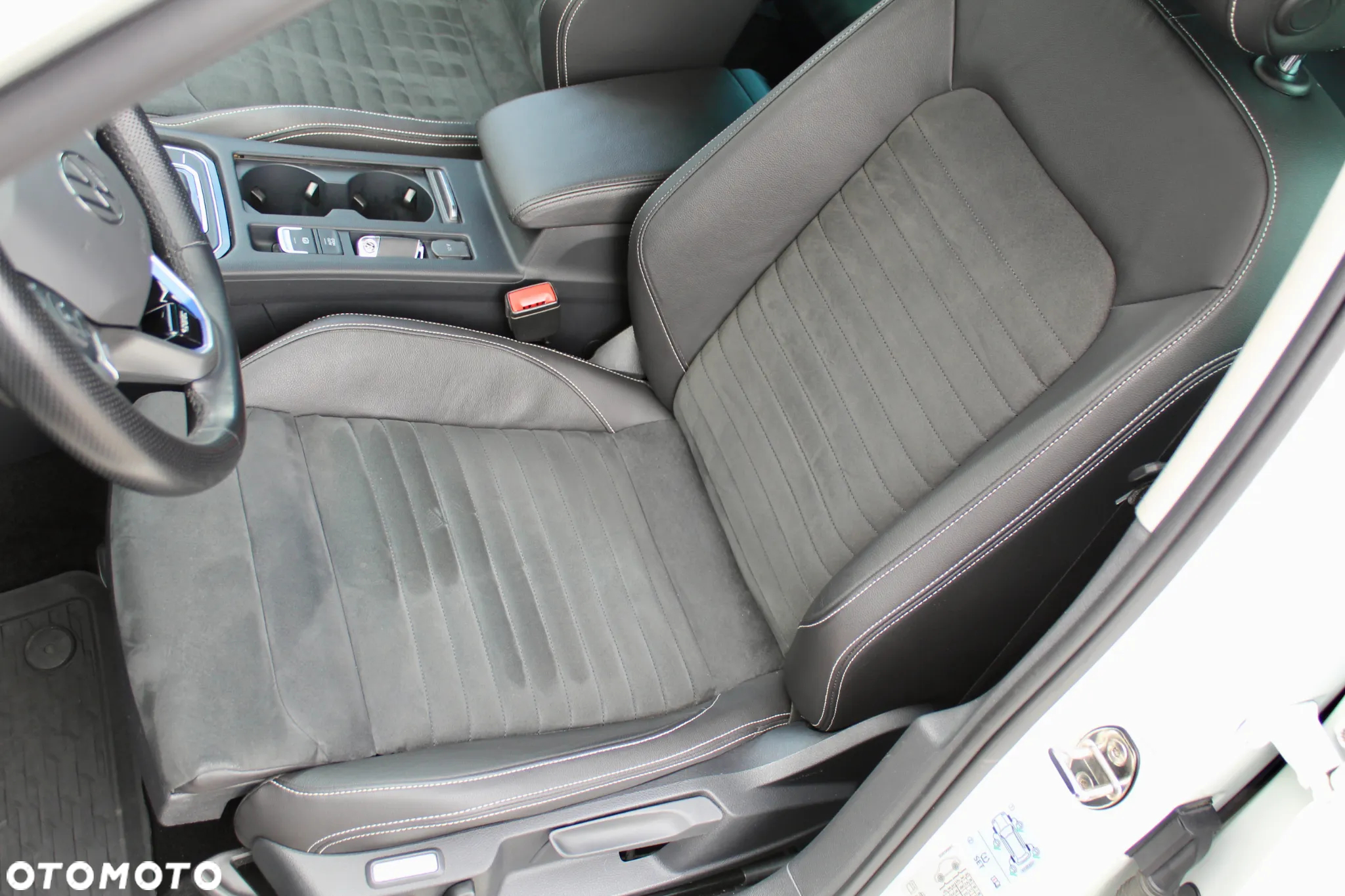 Volkswagen Passat 1.4 TSI Plug-In Hybrid GTE DSG - 17