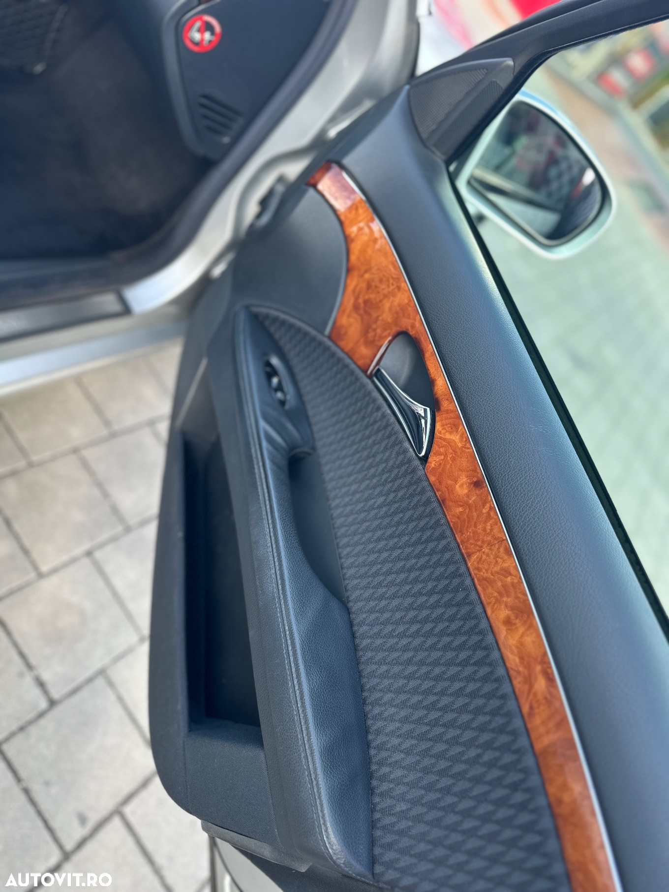 Mercedes-Benz E - 17