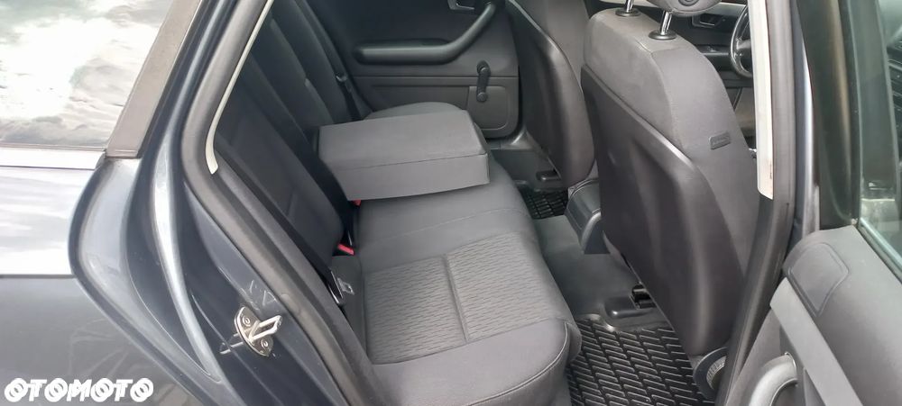 Audi A4 - 7