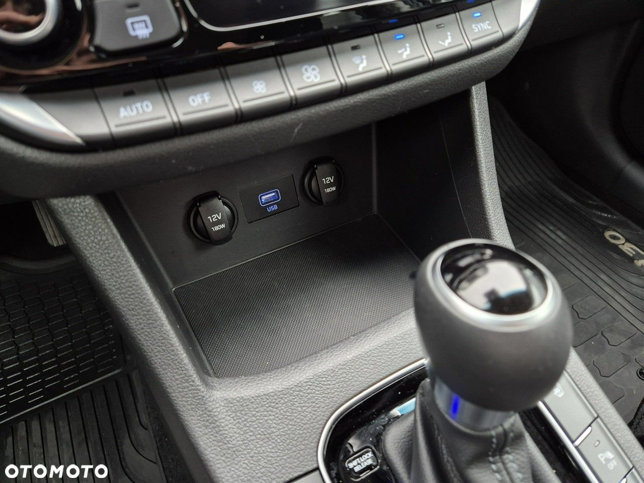 Hyundai i30 - 27