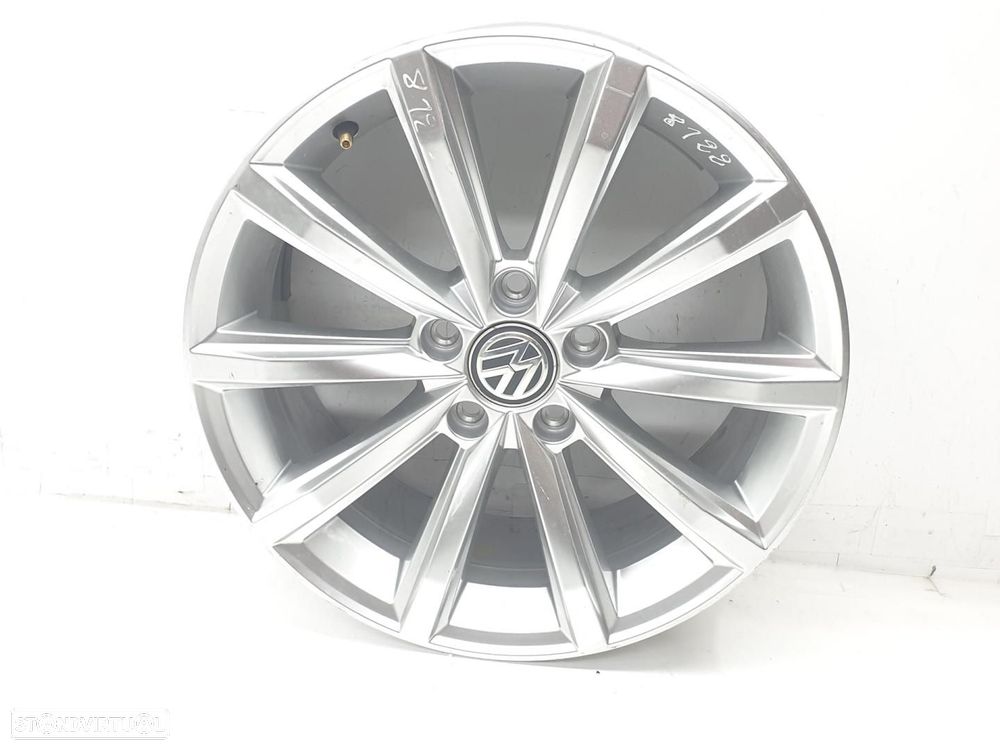 PNEU VOLKSWAGEN PASSAT VARIANT 3G5 - 1