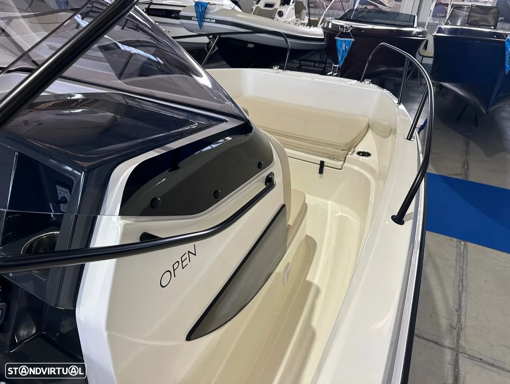 Quicksilver Activ 705 Open - 21