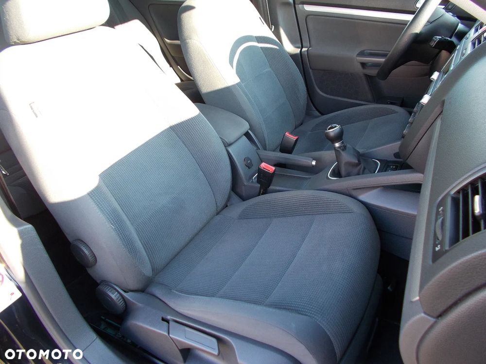 Volkswagen Jetta 1.4 TSI Comfortline - 14