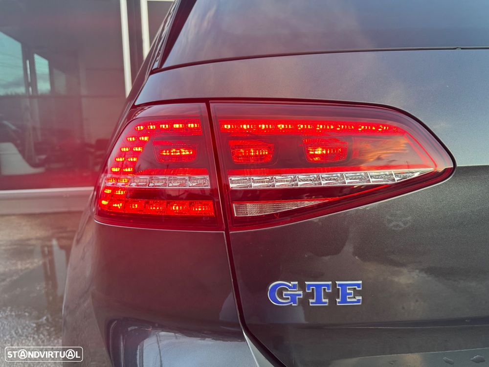 VW Golf 1.4 GTE Plug-In-Hybrid DSG - 11