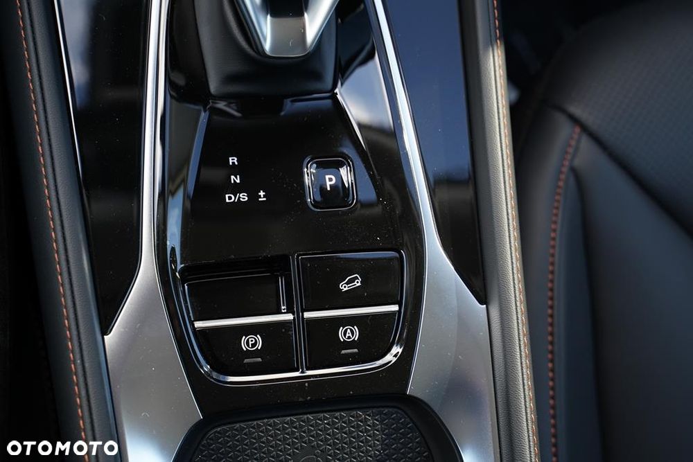 MG HS 1.5 T-GDI Exclusive DCT - 20