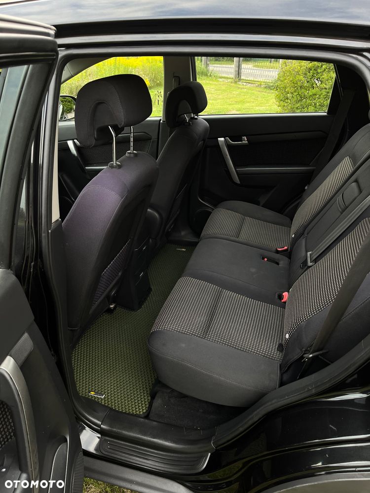 Chevrolet Captiva 2.4 2WD 5 Sitzer LS - 21