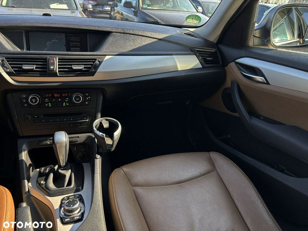 BMW X1 xDrive23d - 27