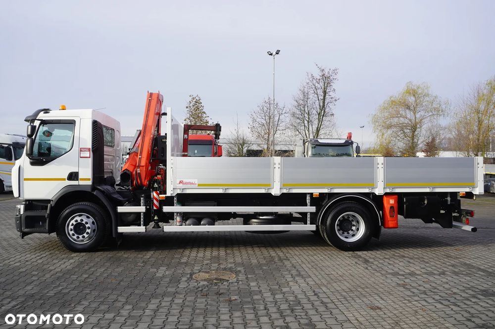 Renault C280 DTI 8 / HDS Fassi 5,6 t / Zasięg 8 m / Platforma 15 EPAL - 8
