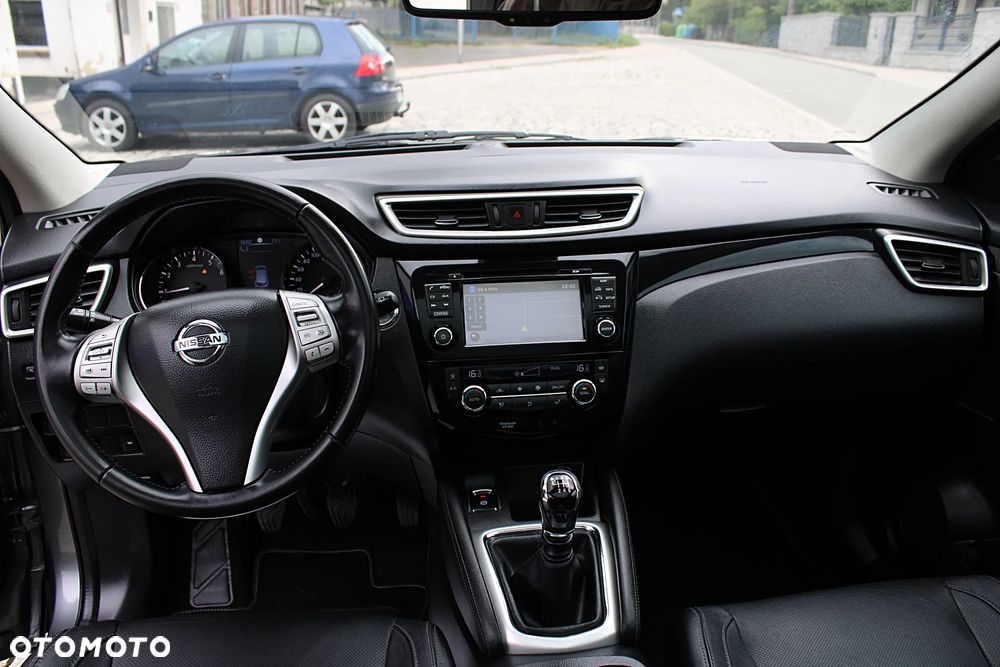 Nissan Qashqai 1.2 DIG-T Tekna - 16