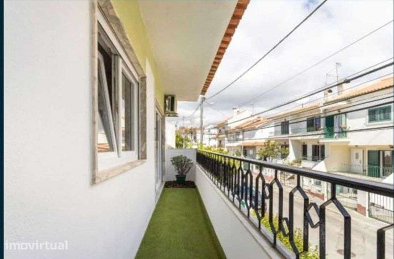Apartamento T2 para arrendamento nos Foros de Amora - Grande imagem: 3/11