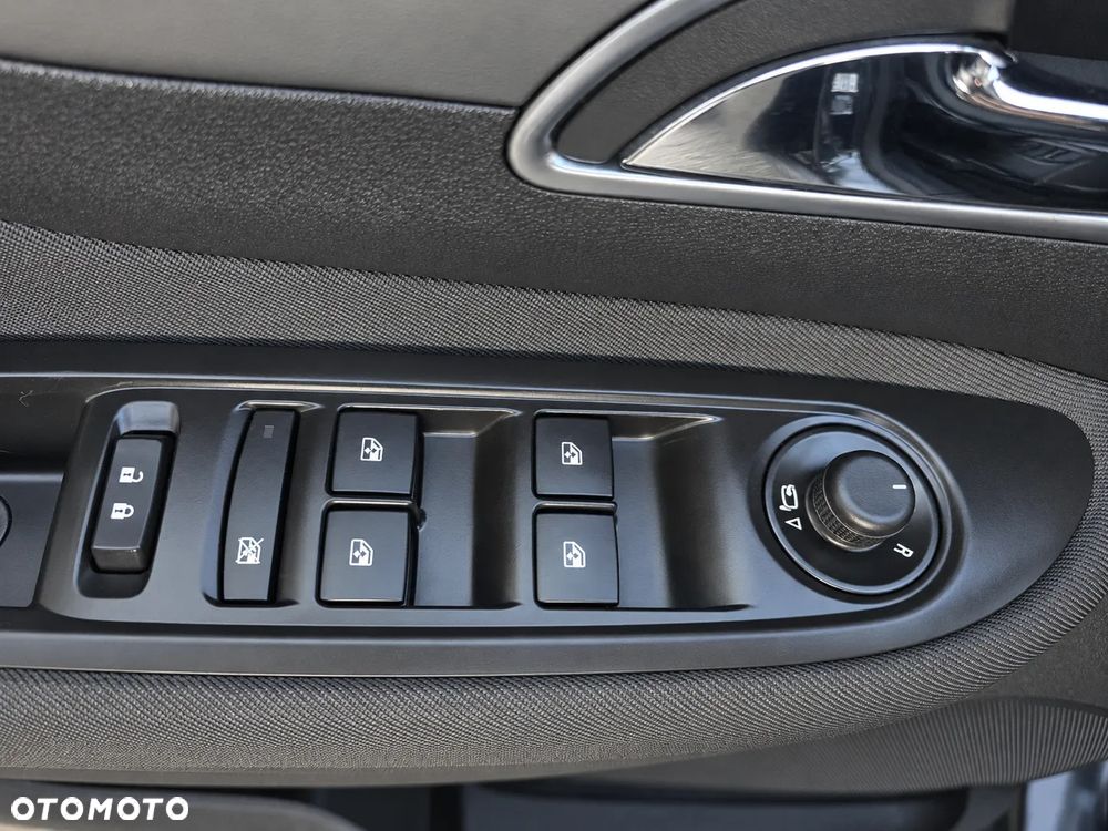Opel Mokka 2015