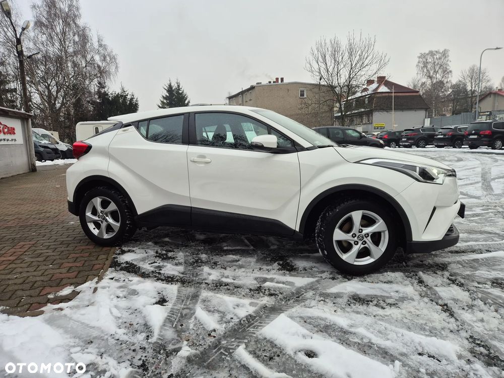 Toyota C-HR 1.2 T Premium - 6