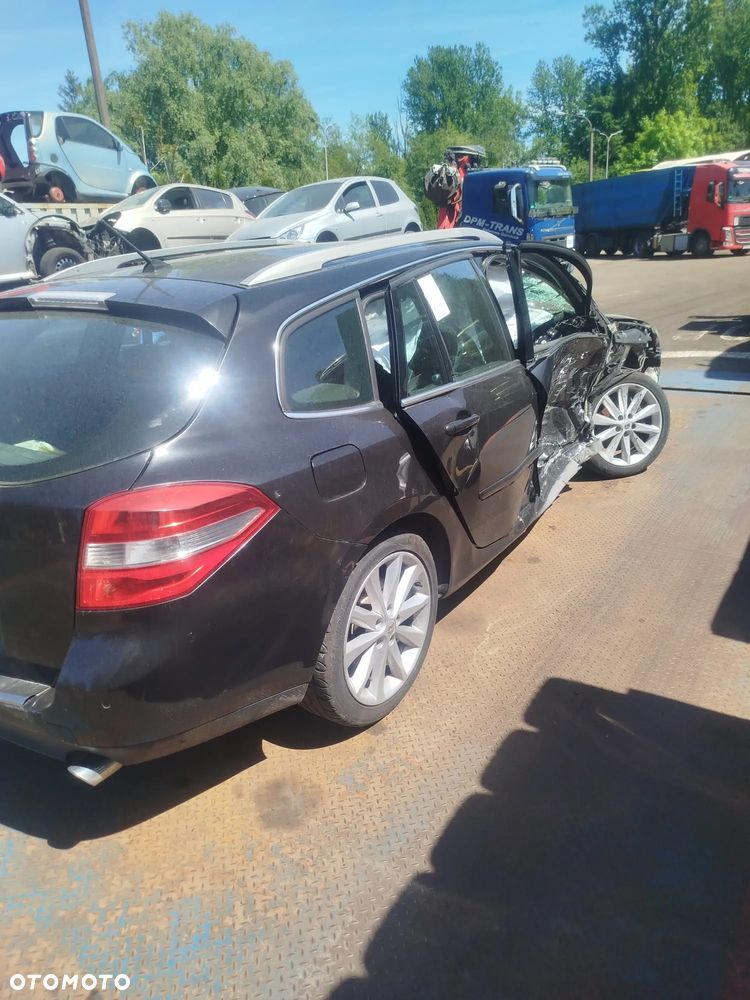 Renault Laguna 3 na części. - 8