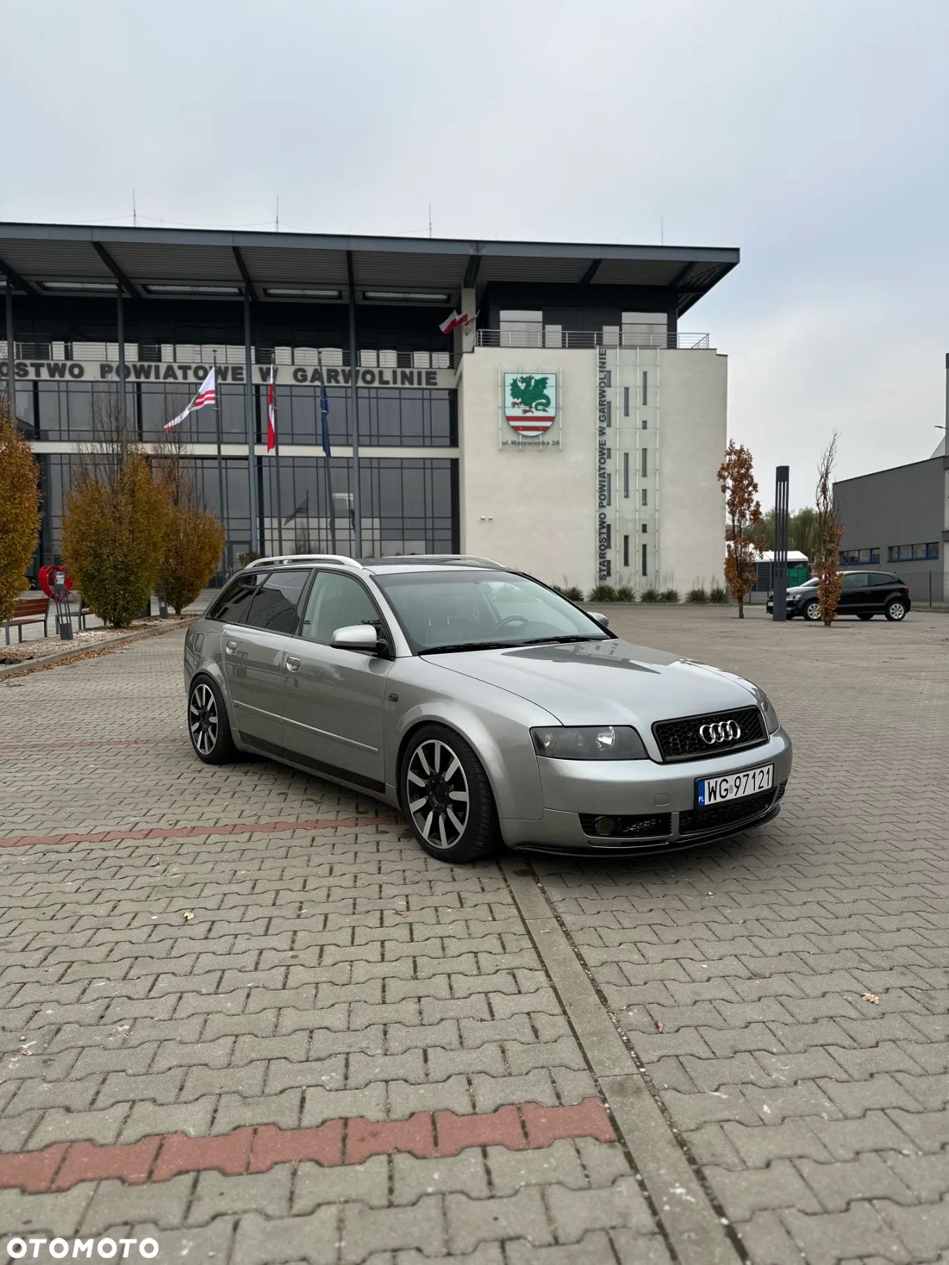 Audi A4 - 1