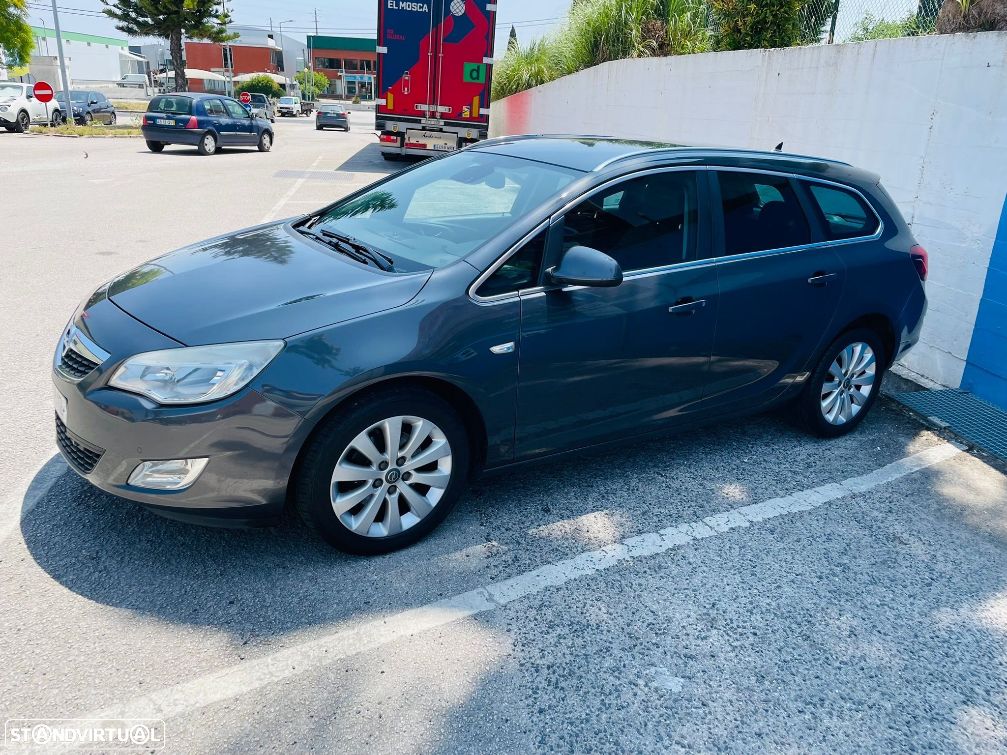Opel Astra Sports Tourer 1.7 CDTi Cosmo - 3