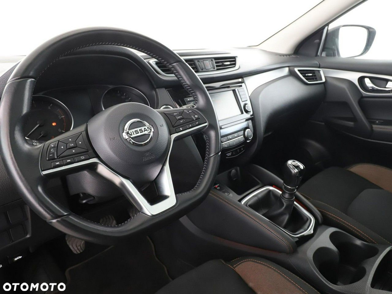 Nissan Qashqai 1.7 dCi N-Connecta - 14