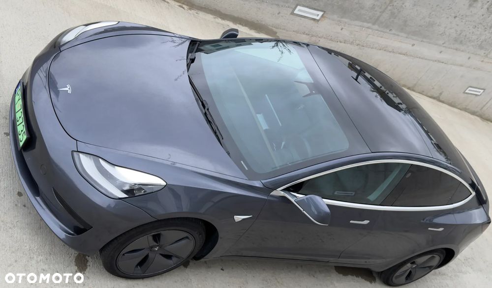 Tesla Model 3 - 22